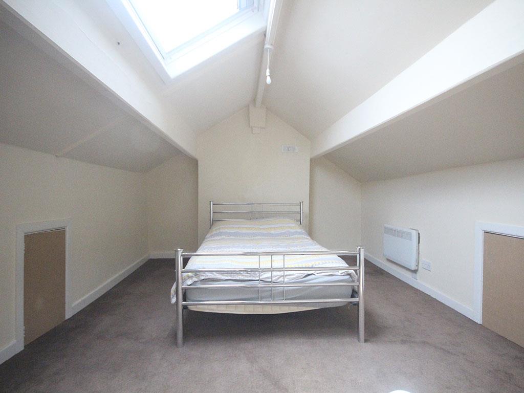 1 bedroom flat To Let in Barnoldswick - IMG_7057.jpg